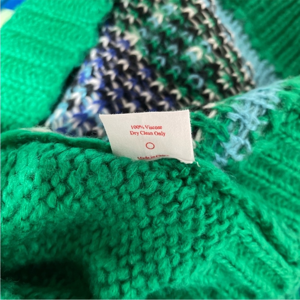 Lisa Says Gah! Farm sweater - Picture 5 of 7
